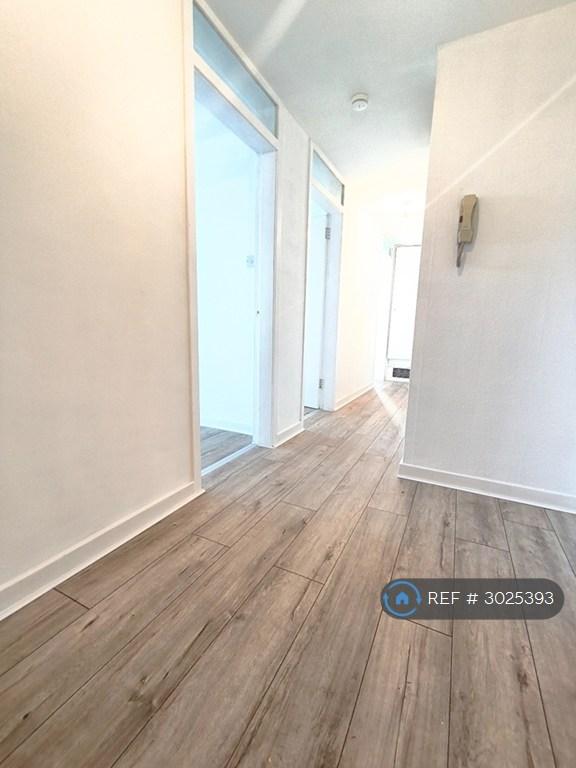 Apartment in Edinburgh - View 5