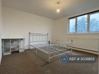 Apartment in London, Leytonstone - View 5