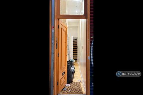 2 bedroom flat to rent, Brixton, London, SW9