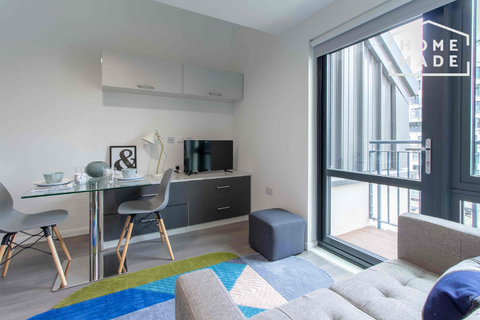 Studio to rent, Avon Studios, BA1