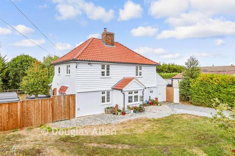 4 bedroom detached house for sale, Bumbles Green, Nazeing EN9