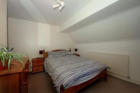 undefined, Gordon Road, W5