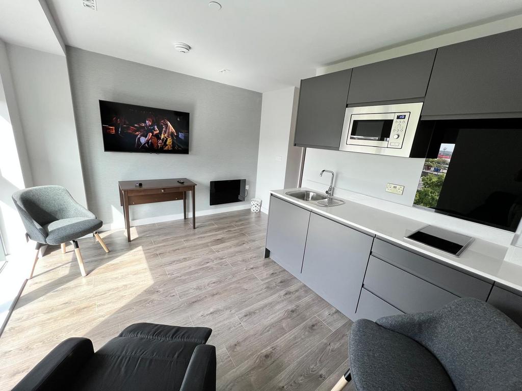 Apartment in Liverpool - View 4