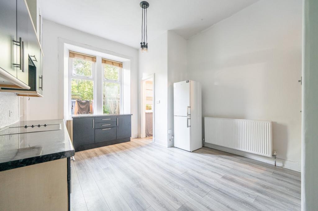 Apartment in Glasgow - View 4
