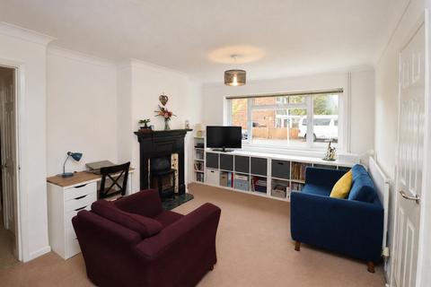 3 bedroom semi-detached bungalow for sale, Regent Close, Fleet GU51