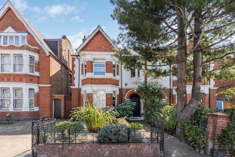 7 bedroom semi-detached house for sale, Twyford Avenue, London, W3