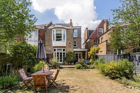 7 bedroom semi-detached house for sale, Twyford Avenue, London, W3