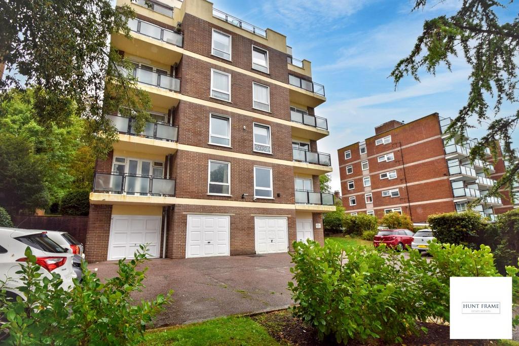 5 Arundel Road, Eastbourne BN21