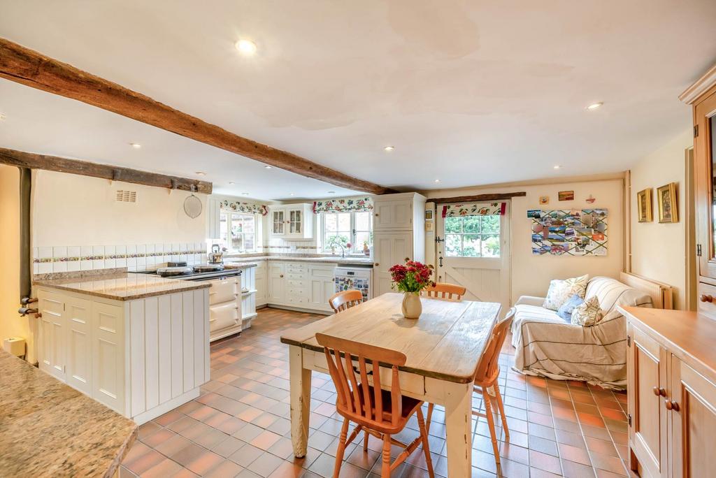 House in Leighton Buzzard - View 3