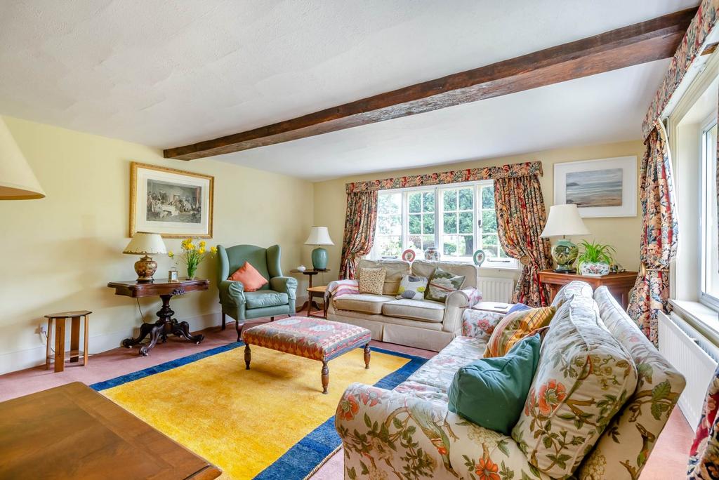 House in Leighton Buzzard - More