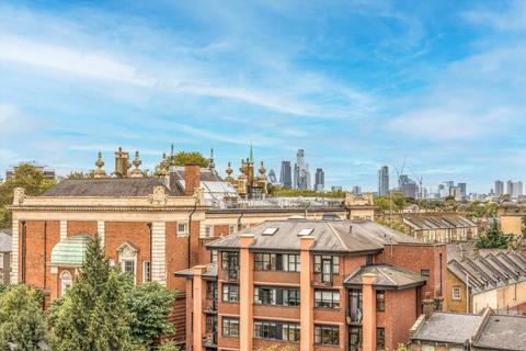 2 bedroom flat for sale, Bradstock Road, London E9