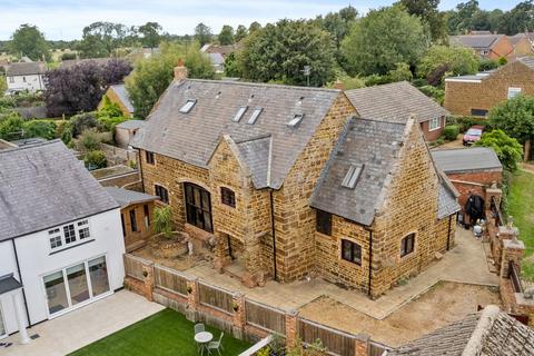 4 bedroom detached house for sale, Ivydene Terrace, Kettering NN14