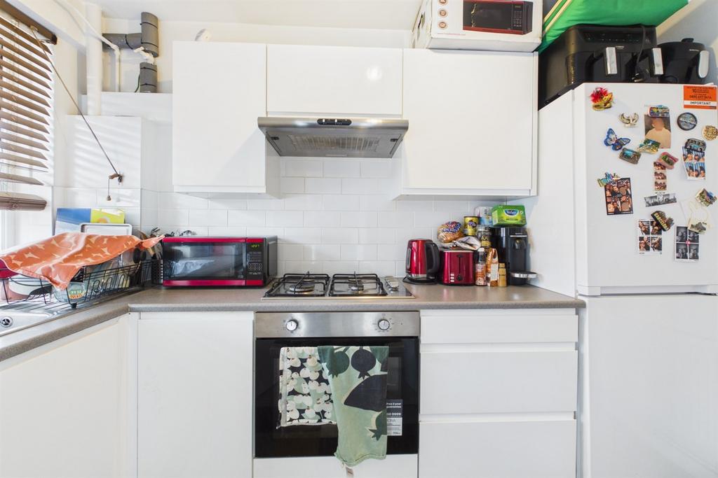 Apartment in London - More