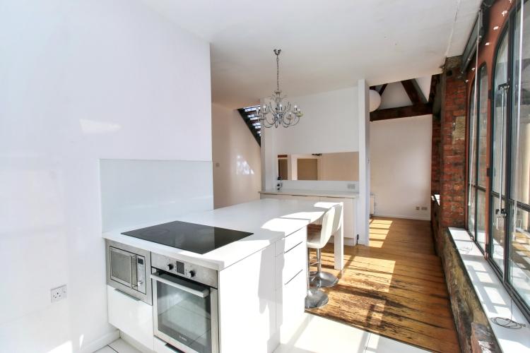 Apartment in Manchester - View 4