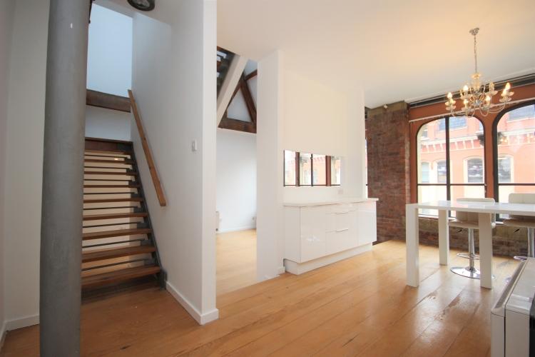 Apartment in Manchester - More