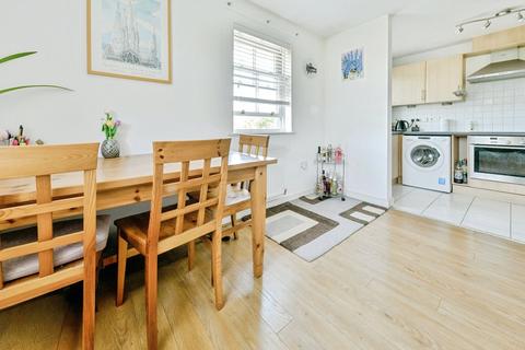 1 bedroom flat for sale, North Road, Hertford, Hertfordshire, SG14