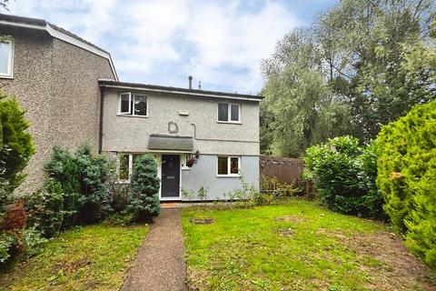 3 bedroom semi-detached house to rent, Moray Walk, DE21