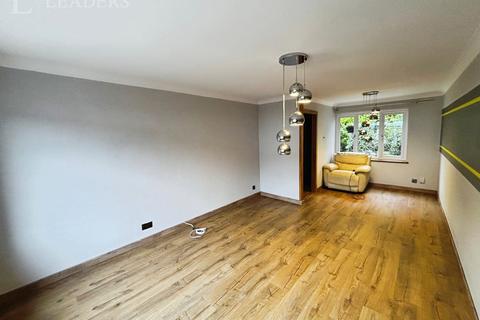 3 bedroom semi-detached house to rent, Moray Walk, DE21
