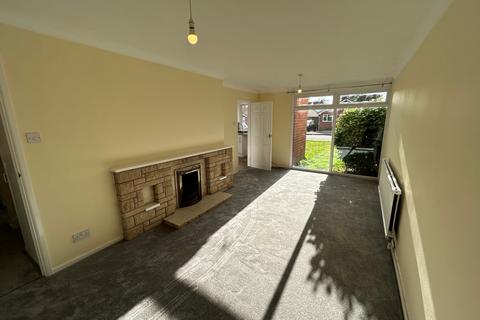 2 bedroom house to rent, The Deansway, Kidderminster, DY10