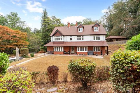 5 bedroom detached house for sale, Longdown Close, Lower Bourne, Farnham