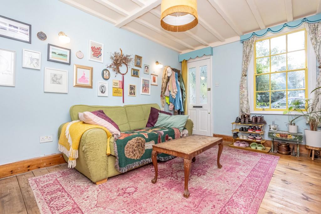 House in Margate - View 2