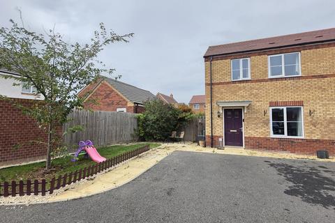2 bedroom semi-detached house for sale, Swordfish Avenue, Southam, CV47