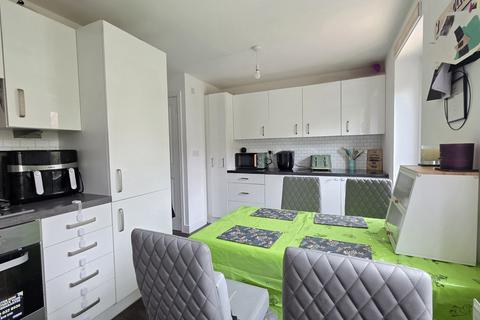 2 bedroom semi-detached house for sale, Swordfish Avenue, Southam, CV47
