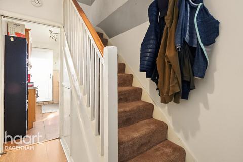 2 bedroom terraced house for sale, Neasham Road, Dagenham