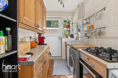 2 bedroom terraced house for sale, Neasham Road, Dagenham