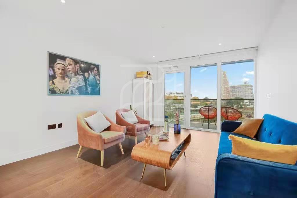 Apartment in London - View 2