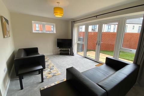 4 bedroom house to rent, Etteridge Drive, Derby, DE22