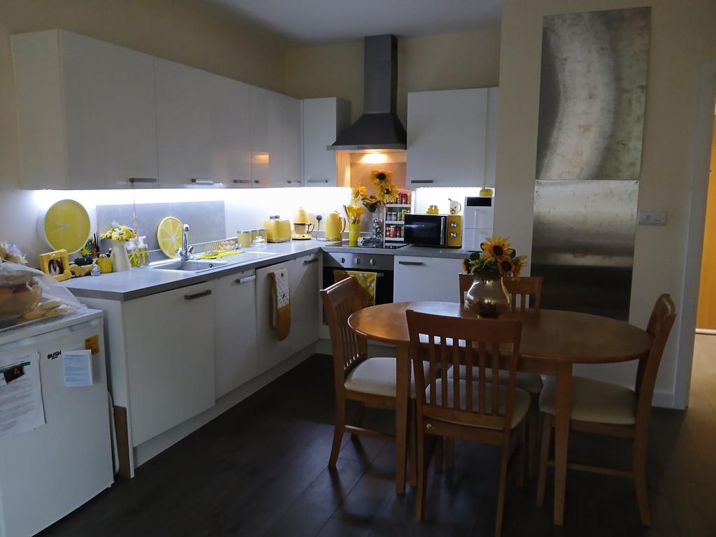 Apartment in Bromley - View 5