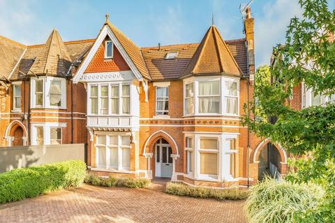 undefined, Gordon Road, London W5