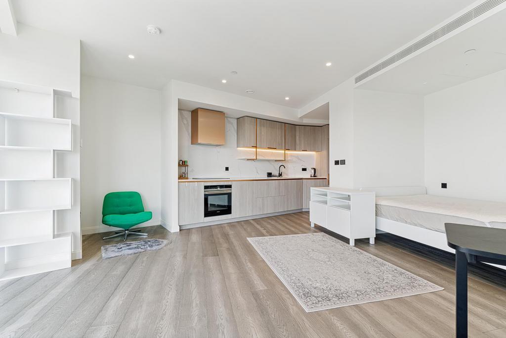 Apartment in London - View 3