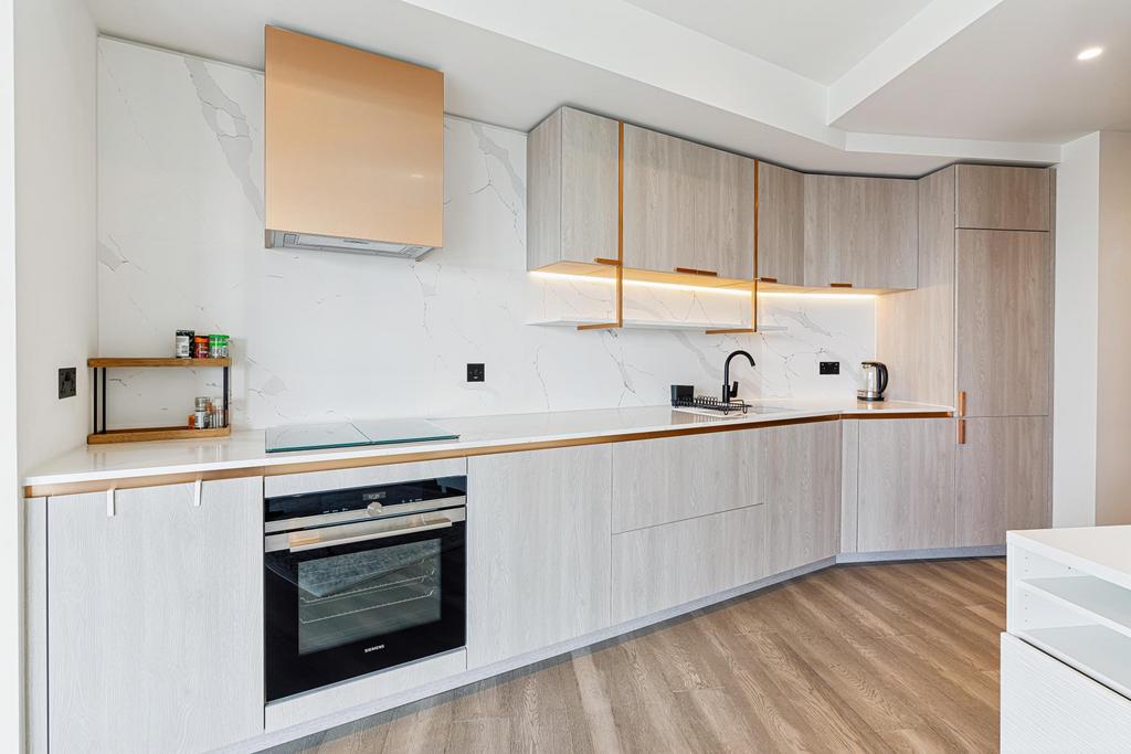 Apartment in London - More