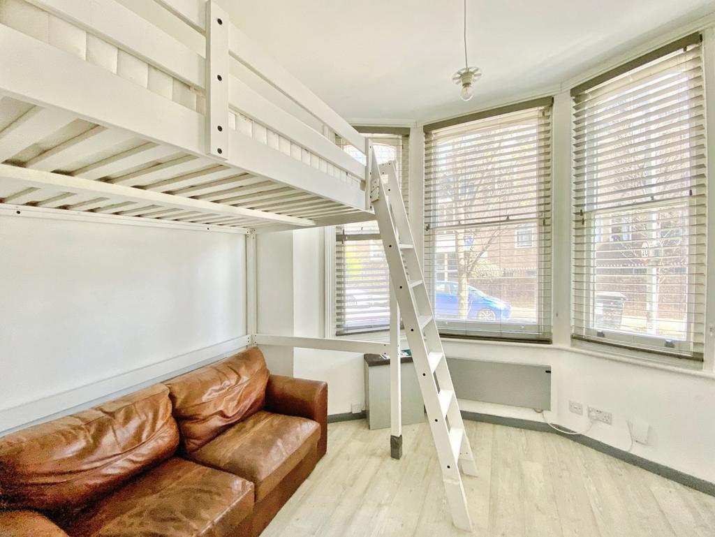 Apartment in East Sussex - View 2
