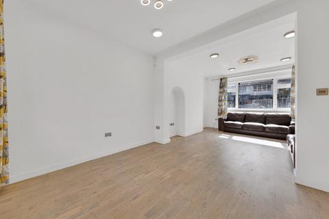 3 bedroom semi-detached house for sale, Tendring Way, Chadwell Heath, RM6