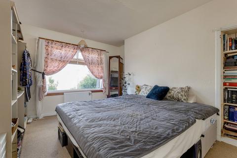 2 bedroom semi-detached bungalow for sale, Fillyside Terrace, Edinburgh EH7