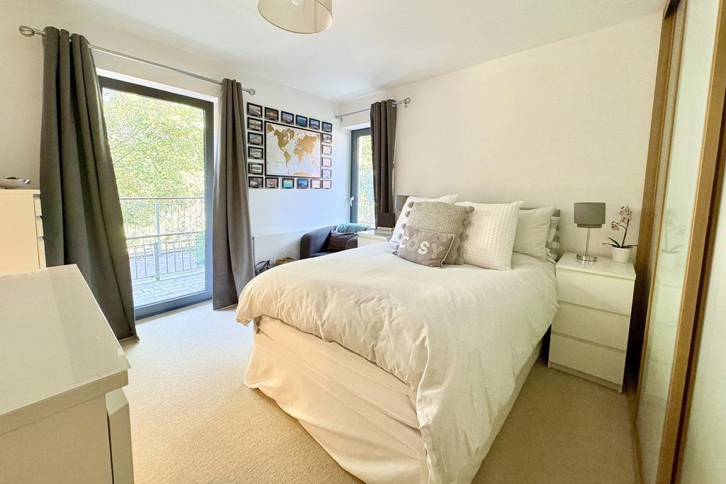 Apartment in Bournemouth - View 3