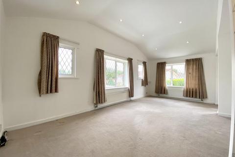 2 bedroom detached house for sale, Andrew Crescent, Crosland Hill, Huddersfield