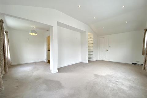 2 bedroom detached house for sale, Andrew Crescent, Crosland Hill, Huddersfield