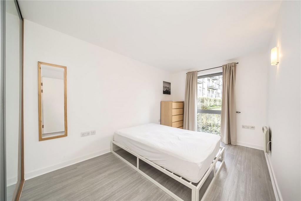 Apartment in London - View 5