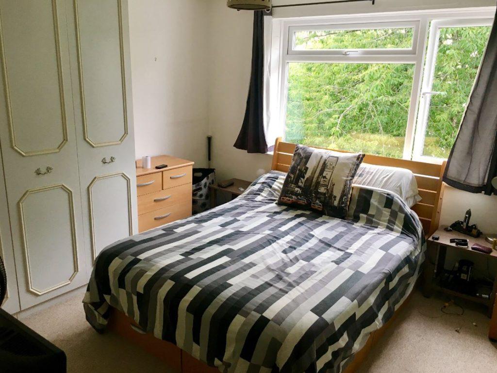 Apartment in Christchurch, Southbourne, Bournemouth - View 5