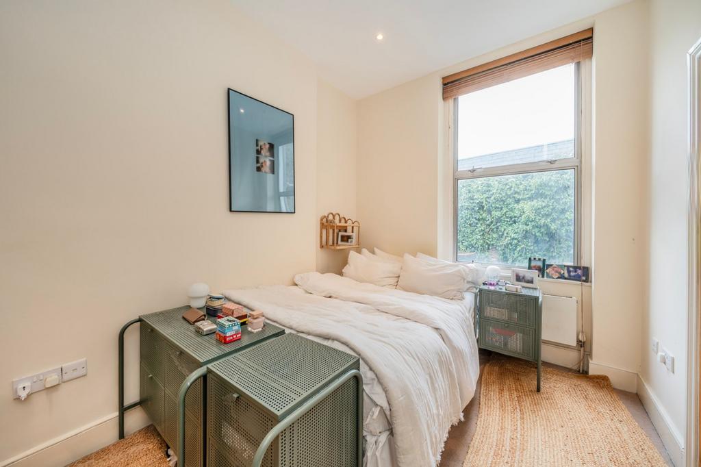 Apartment in London - View 4