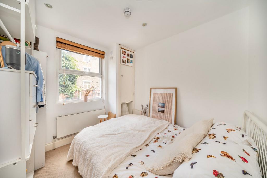 Apartment in London - More