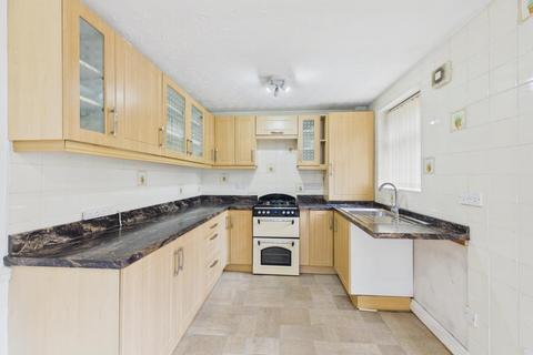 3 bedroom townhouse for sale, Dean Brook Close, Manchester