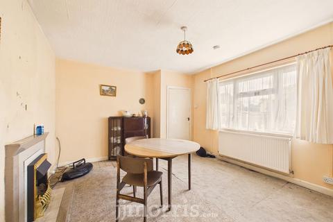 2 bedroom semi-detached house for sale, 5 Spring Gardens, Letterston, SA62 5SH