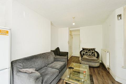 3 bedroom terraced house for sale, Kangley Bridge Road, London, SE26