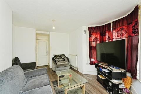 3 bedroom terraced house for sale, Kangley Bridge Road, London, SE26