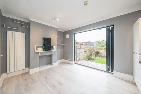 undefined, Kingston Road, Kingston Upon Thames KT1